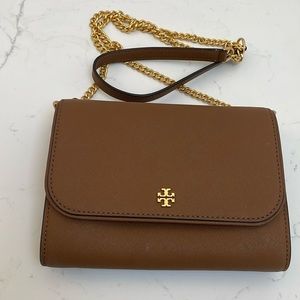 Tory Burch Emerson Chain Cross Chain Wallet Purse